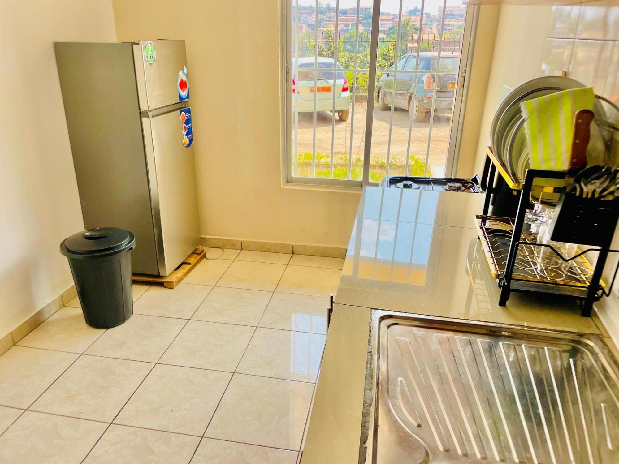 Appartement Avec Vue Panoramique Two Or Three Rooms Yaounde Exterior photo